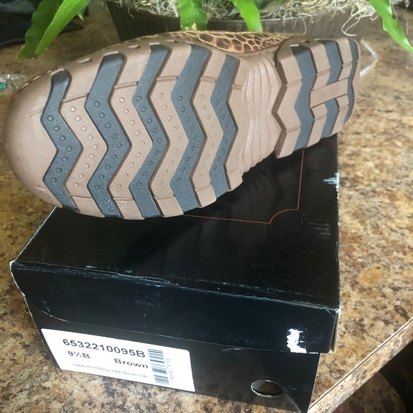 NEW Unique ladies gator leather Ferrini lace up moccasins - Picture 3 of 7